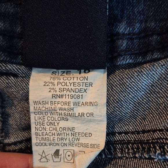 Diamante Dark Wash Cropped Jeans - Picture 10 of 11